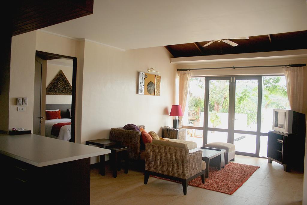 จันทร์ดารา รีสอร์ต แอนด์ สปา ภูเก็ต  Hotel Phuket ภายนอก รูปภาพ